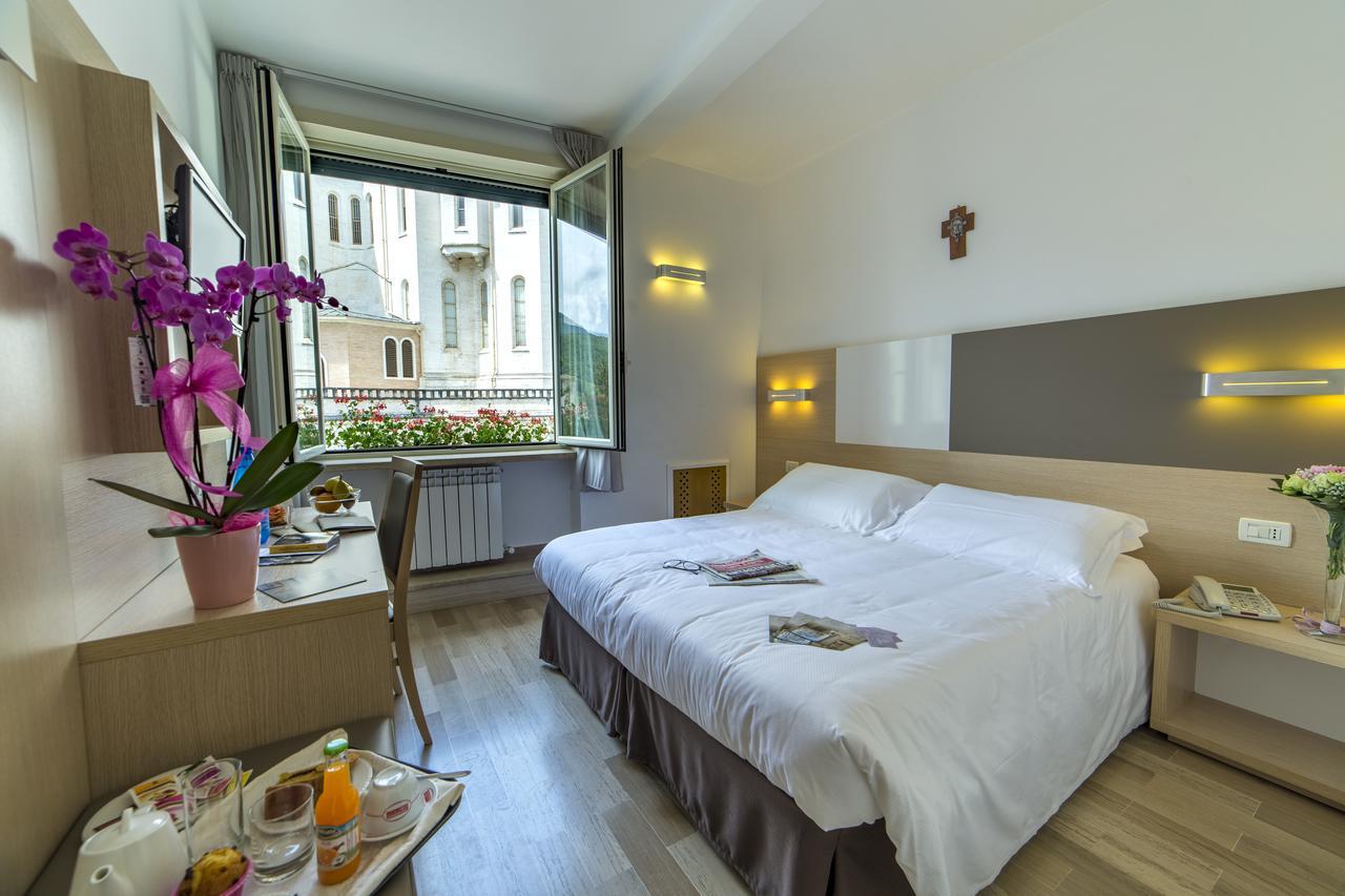 Hotel Delle Rose Каша Экстерьер фото